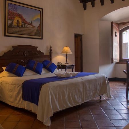 Hotel Posada De Don Rodrigo Antigua Extérieur photo