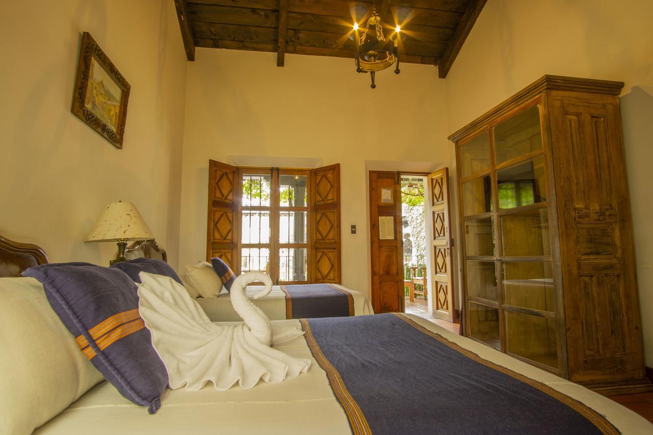 Hotel Posada De Don Rodrigo Antigua Extérieur photo