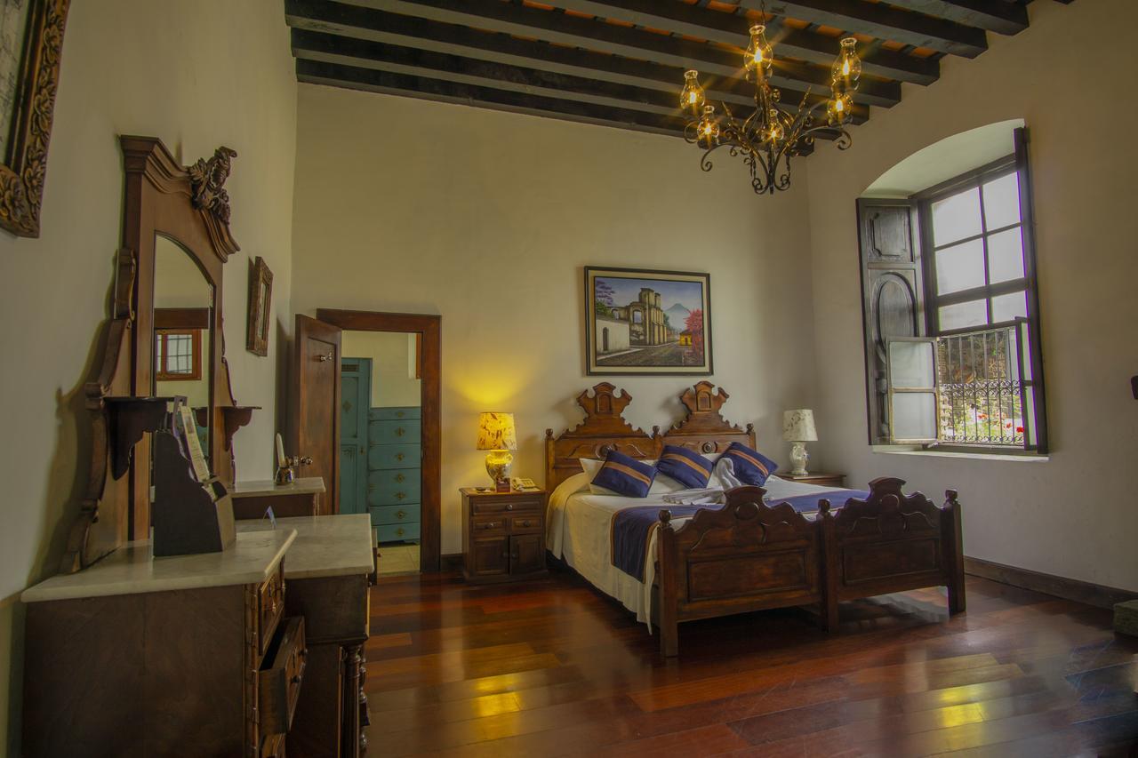 Hotel Posada De Don Rodrigo Antigua Extérieur photo
