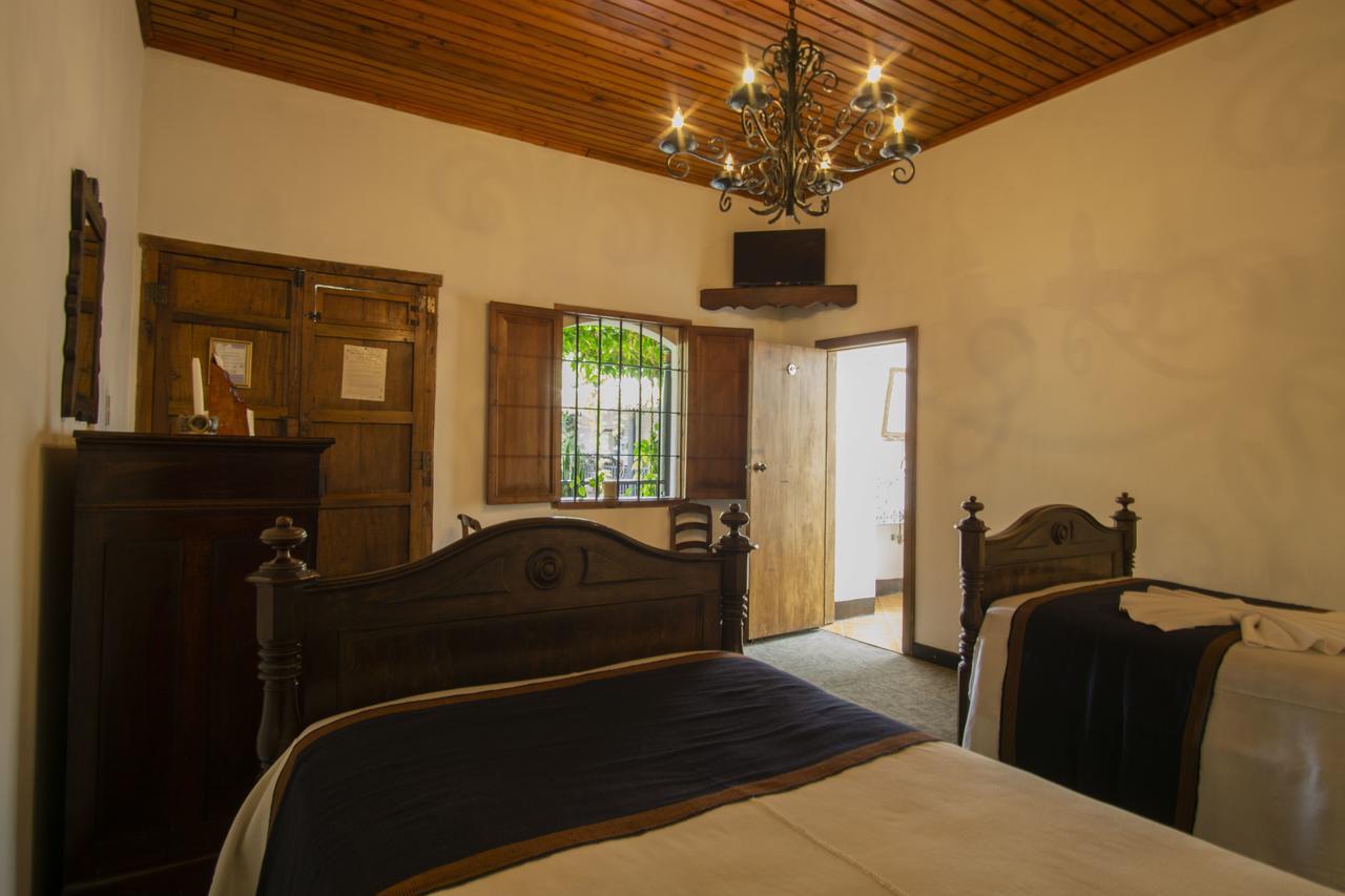 Hotel Posada De Don Rodrigo Antigua Extérieur photo