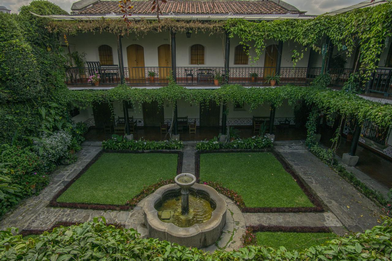 Hotel Posada De Don Rodrigo Antigua Extérieur photo